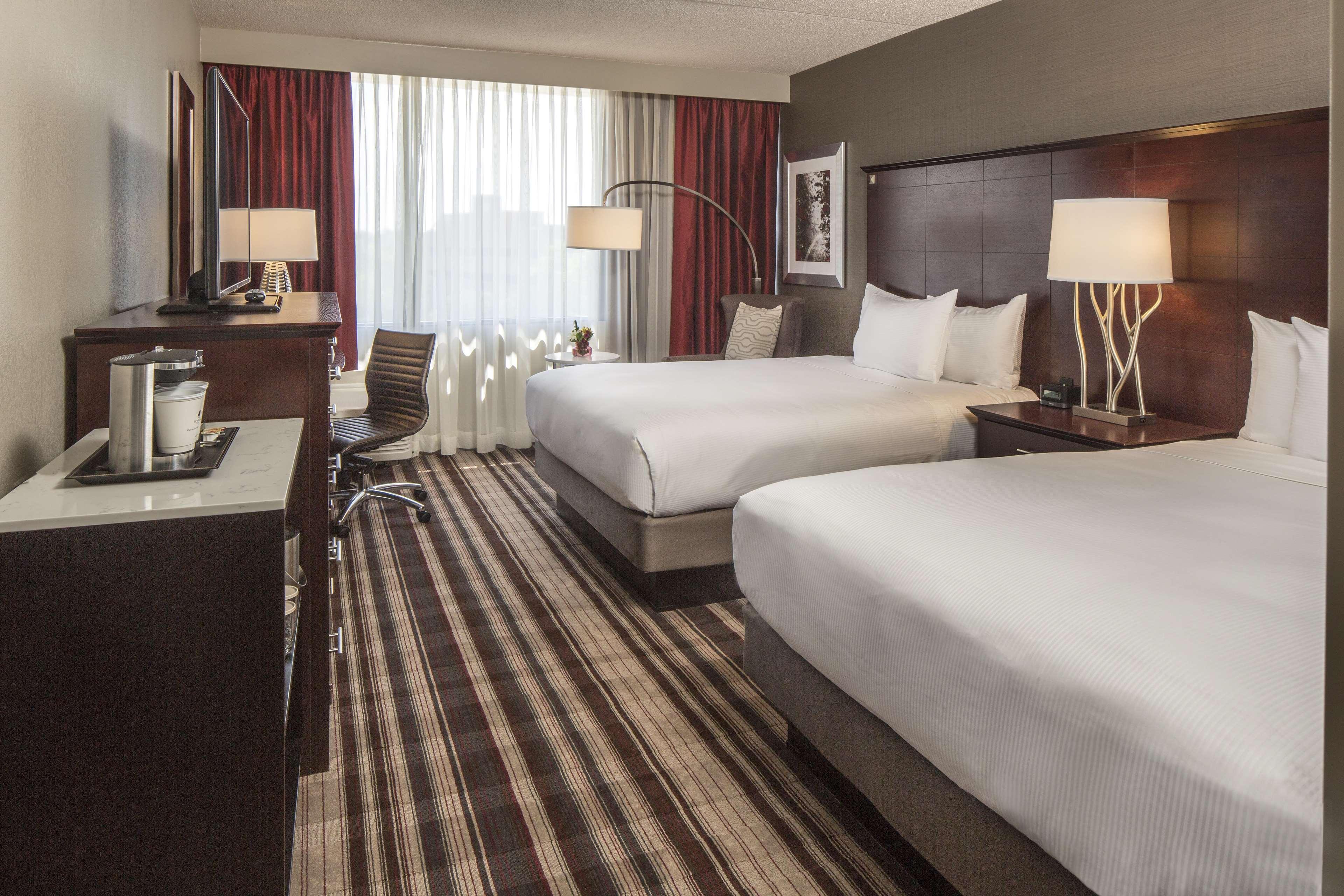 Doubletree By Hilton Hotel Largo Washington Dc Екстериор снимка