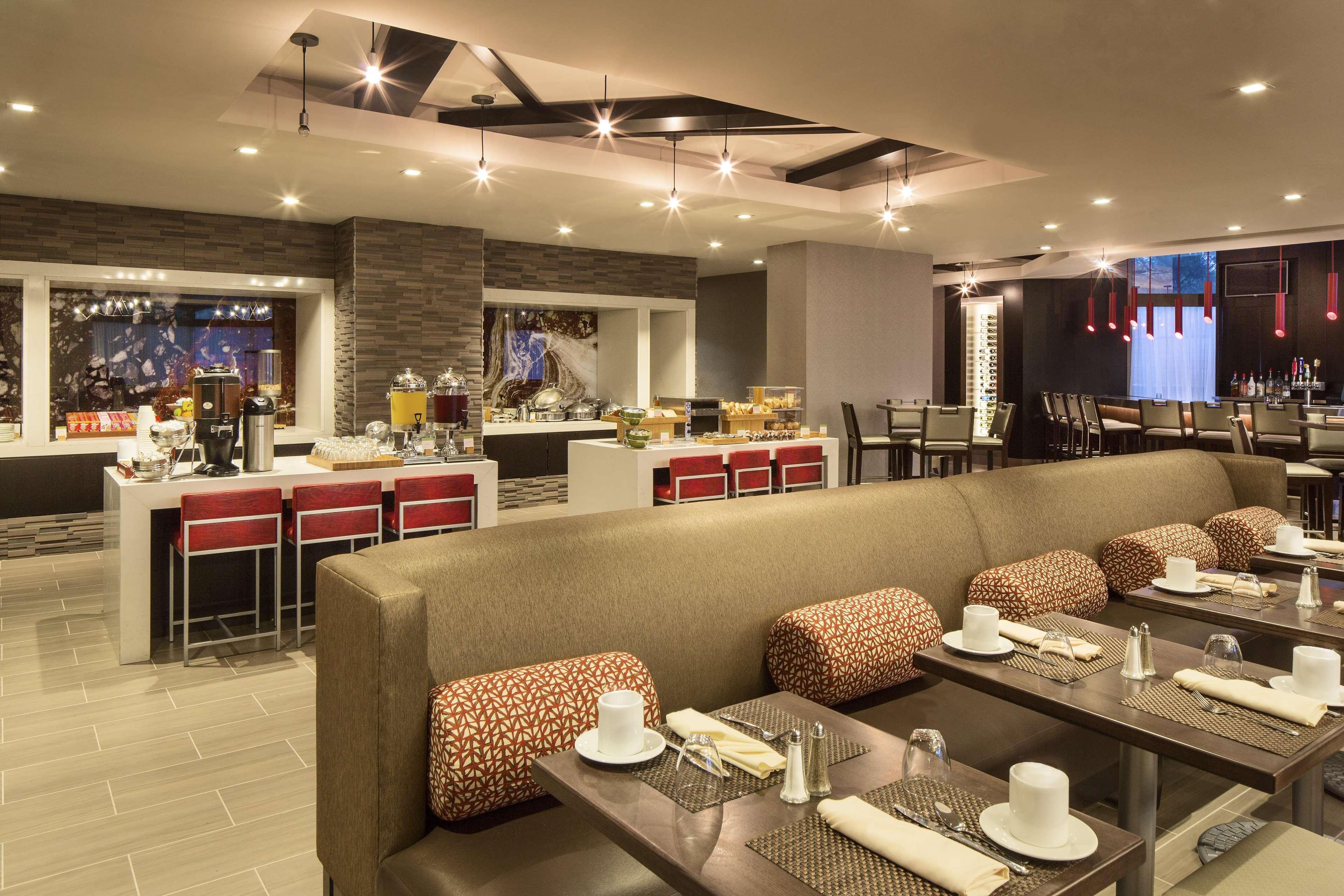 Doubletree By Hilton Hotel Largo Washington Dc Ресторант снимка