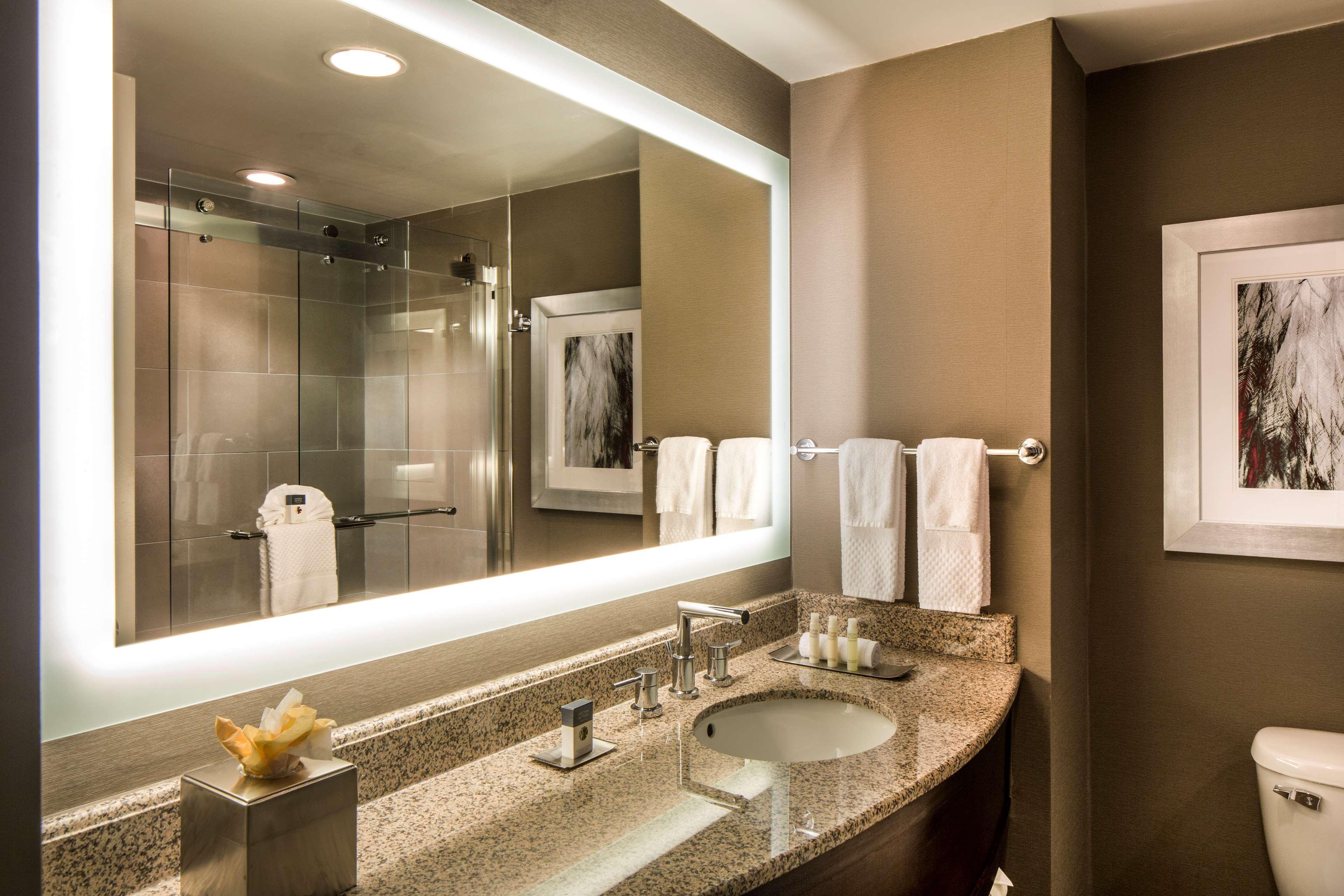 Doubletree By Hilton Hotel Largo Washington Dc Екстериор снимка